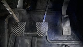 Used 2022 Hyundai New i20 Asta (O) 1.2 MT Petrol Manual interior PEDALS VIEW