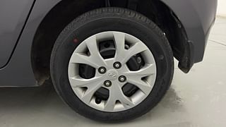 Used 2016 Hyundai Grand i10 [2013-2017] Sportz 1.2 Kappa VTVT Petrol Manual tyres LEFT REAR TYRE RIM VIEW