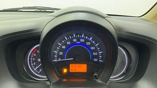 Used 2015 Honda Amaze 1.5L VX Diesel Manual interior CLUSTERMETER VIEW