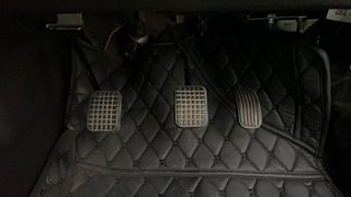 Used 2017 Tata Zest [2014-2019] XMS Petrol Petrol Manual interior PEDALS VIEW