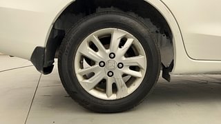 Used 2015 Honda Amaze 1.5L VX Diesel Manual tyres RIGHT REAR TYRE RIM VIEW