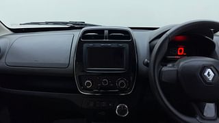Used 2019 Renault Kwid [2015-2019] 1.0 RXT AMT Opt Petrol Automatic interior MUSIC SYSTEM & AC CONTROL VIEW