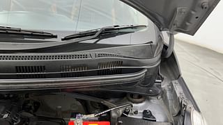 Used 2016 Hyundai Grand i10 [2013-2017] Sportz 1.2 Kappa VTVT Petrol Manual engine ENGINE LEFT SIDE HINGE & APRON VIEW