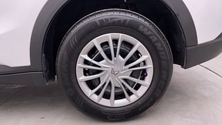 Used 2022 Mahindra XUV700 AX 3 Petrol MT 5 STR Petrol Manual tyres LEFT REAR TYRE RIM VIEW