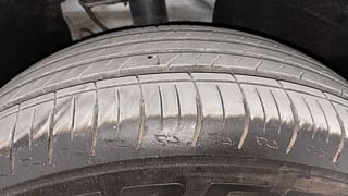 Used 2022 Mahindra XUV700 AX 3 Petrol MT 5 STR Petrol Manual tyres RIGHT FRONT TYRE TREAD VIEW