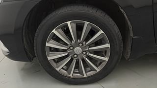 Used 2022 Maruti Suzuki Ciaz Alpha Petrol Petrol Manual tyres LEFT FRONT TYRE RIM VIEW