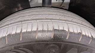 Used 2022 Mahindra XUV700 AX 3 Petrol MT 5 STR Petrol Manual tyres LEFT FRONT TYRE TREAD VIEW