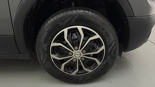 Used 2022 Tata Punch Pure MT Petrol Manual tyres RIGHT FRONT TYRE RIM VIEW