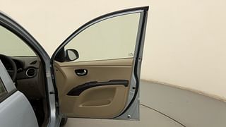 Used 2011 Hyundai i10 [2010-2016] Sportz 1.2 Petrol Petrol Manual interior RIGHT FRONT DOOR OPEN VIEW