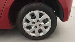 Used 2014 Hyundai Elite i20 [2014-2018] Sportz 1.2 Petrol Manual tyres LEFT REAR TYRE RIM VIEW