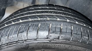 Used 2022 Maruti Suzuki Ciaz Alpha Petrol Petrol Manual tyres RIGHT REAR TYRE TREAD VIEW