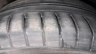 Used 2019 Skoda Superb [2016-2019] L&K TSI AT Petrol Automatic tyres LEFT FRONT TYRE TREAD VIEW