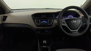 Used 2014 Hyundai Elite i20 [2014-2018] Sportz 1.2 Petrol Manual interior DASHBOARD VIEW