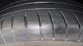 Used 2019 Skoda Superb [2016-2019] L&K TSI AT Petrol Automatic tyres RIGHT FRONT TYRE TREAD VIEW