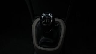 Used 2016 Hyundai Xcent [2014-2017] SX Petrol Petrol Manual interior GEAR  KNOB VIEW