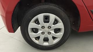 Used 2014 Hyundai Elite i20 [2014-2018] Sportz 1.2 Petrol Manual tyres RIGHT REAR TYRE RIM VIEW