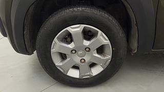 Used 2019 Renault Kwid [2017-2019] CLIMBER 1.0 AMT Petrol Automatic tyres LEFT FRONT TYRE RIM VIEW