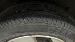 Used 2014 Honda City [2014-2017] VX Petrol Manual tyres RIGHT REAR TYRE TREAD VIEW