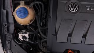 Used 2014 Volkswagen Vento [2010-2015] Highline Diesel Diesel Manual engine ENGINE RIGHT SIDE VIEW