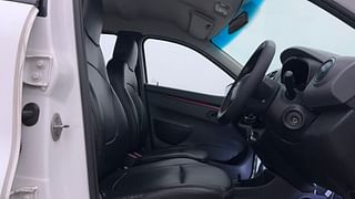 Used 2016 Renault Kwid [2015-2019] 1.0 RXT AMT Petrol Automatic interior RIGHT SIDE FRONT DOOR CABIN VIEW