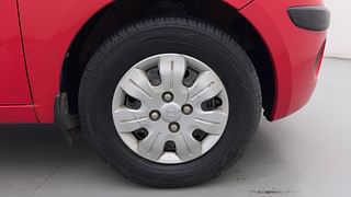Used 2010 Hyundai i10 [2007-2010] Sportz  AT Petrol Petrol Automatic tyres RIGHT FRONT TYRE RIM VIEW