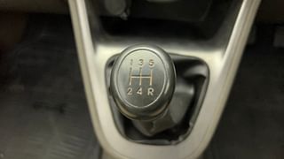 Used 2014 Hyundai i10 [2010-2016] Magna Petrol Petrol Manual interior GEAR  KNOB VIEW
