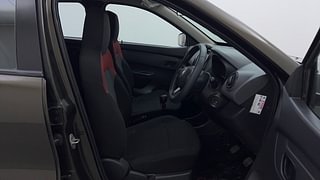 Used 2016 Renault Kwid [2015-2019] RXT Petrol Manual interior RIGHT SIDE FRONT DOOR CABIN VIEW