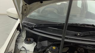 Used 2013 Honda Brio [2011-2016] VX AT Petrol Automatic engine ENGINE RIGHT SIDE HINGE & APRON VIEW