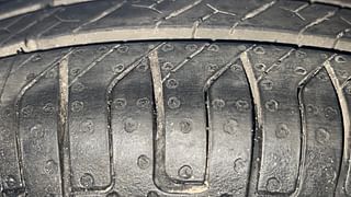 Used 2014 Hyundai i10 [2010-2016] Magna Petrol Petrol Manual tyres LEFT REAR TYRE TREAD VIEW