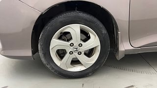 Used 2014 Honda City [2014-2017] VX Petrol Manual tyres LEFT FRONT TYRE RIM VIEW