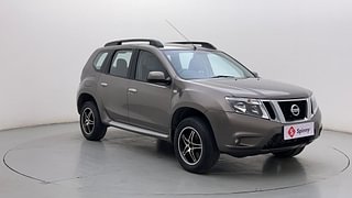 Used 2014 Nissan Terrano [2013-2017] XL Petrol Petrol Manual exterior RIGHT FRONT CORNER VIEW