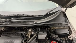 Used 2014 Honda City [2014-2017] VX Petrol Manual engine ENGINE LEFT SIDE HINGE & APRON VIEW