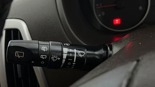 Used 2011 Hyundai i20 [2008-2012] Asta 1.2 Petrol Manual top_features Rain sensing wipers