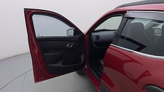 Used 2019 Renault Kwid [2015-2019] RXT Opt Petrol Manual interior LEFT FRONT DOOR OPEN VIEW