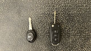 Used 2015 Tata Bolt [2014-2019] XT Petrol + CNG (Outside Fitted) Petrol+cng Manual extra CAR KEY VIEW