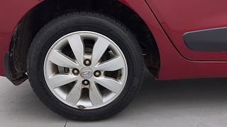Used 2015 Hyundai Xcent [2014-2017] SX Petrol Petrol Manual tyres RIGHT REAR TYRE RIM VIEW