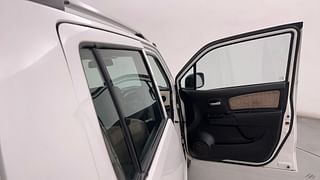 Used 2017 Maruti Suzuki Wagon R 1.0 [2010-2019] VXi Petrol + CNG (Outside Fitted) Petrol+cng Manual interior RIGHT FRONT DOOR OPEN VIEW