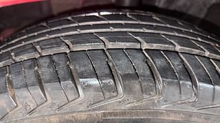 Used 2019 Datsun Redi-GO [2015-2019] T (O) Petrol Manual tyres LEFT FRONT TYRE TREAD VIEW