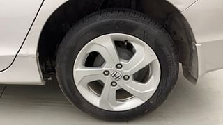 Used 2015 Honda City [2014-2017] V Diesel Diesel Manual tyres LEFT REAR TYRE RIM VIEW