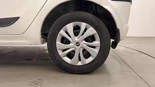 Used 2018 Tata Tiago [2016-2020] Revotron XT Petrol Manual tyres LEFT REAR TYRE RIM VIEW