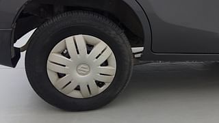 Used 2015 Maruti Suzuki Alto 800 [2012-2016] Vxi Petrol Manual tyres RIGHT REAR TYRE RIM VIEW