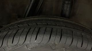 Used 2015 Honda City [2014-2017] V Diesel Diesel Manual tyres LEFT REAR TYRE TREAD VIEW