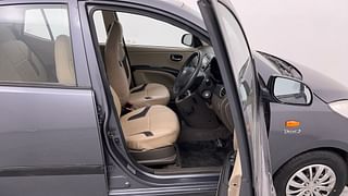 Used 2014 hyundai i10 Sportz 1.1 Petrol Petrol Manual interior RIGHT SIDE FRONT DOOR CABIN VIEW