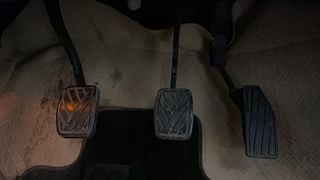 Used 2019 Toyota Glanza [2019-2022] V Petrol Manual interior PEDALS VIEW