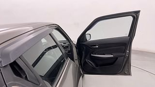 Used 2018 Maruti Suzuki Swift [2017-2021] ZXi AMT Petrol Automatic interior RIGHT FRONT DOOR OPEN VIEW