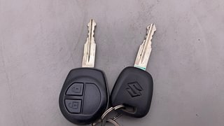 Used 2018 Maruti Suzuki Alto 800 [2016-2019] Vxi Petrol Manual extra CAR KEY VIEW