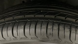 Used 2015 Honda Amaze 1.2L SX Petrol Manual tyres RIGHT FRONT TYRE TREAD VIEW