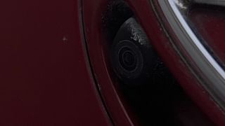 Used 2017 Hyundai Grand i10 [2017-2020] Asta 1.2 CRDi Diesel Manual top_features Rear camera