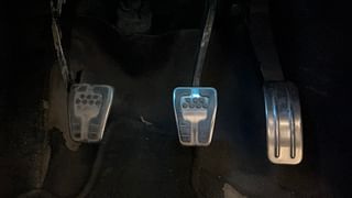 Used 2018 Ford EcoSport [2017-2021] Titanium 1.5L TDCi Diesel Manual interior PEDALS VIEW