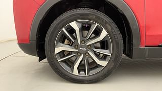 Used 2021 Mahindra XUV 300 W8 AMT (O) Diesel Diesel Automatic tyres LEFT FRONT TYRE RIM VIEW